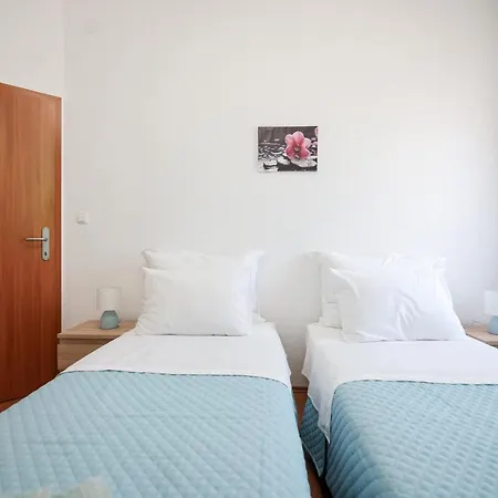 M&v Apartment