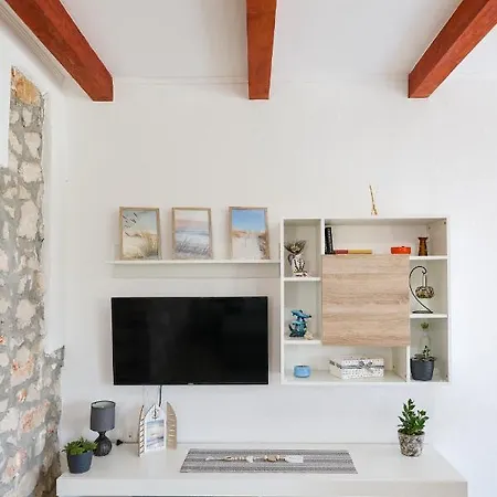 M&v Apartment *